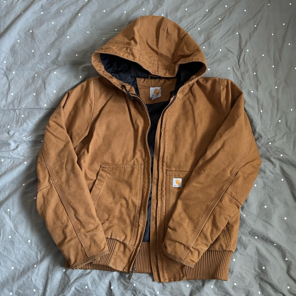 Women’s insulated Carhartt jacket